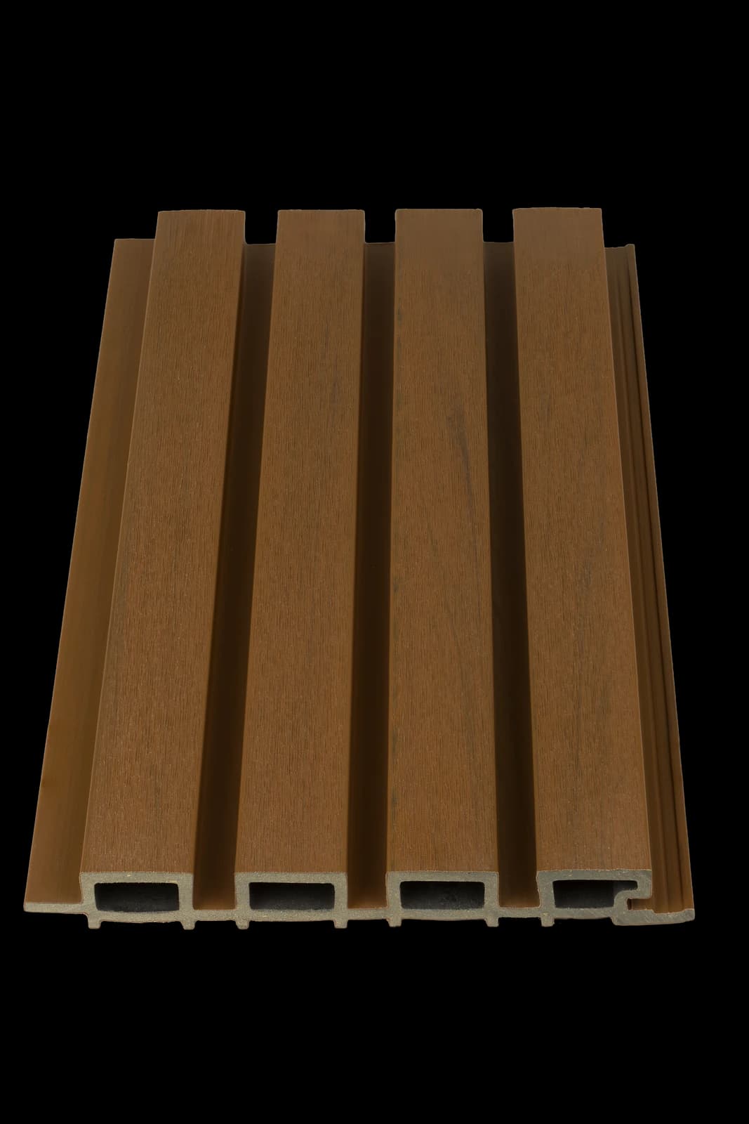 Panel WPC exterior ranurado en color Teka (Lambrín Coextruido)